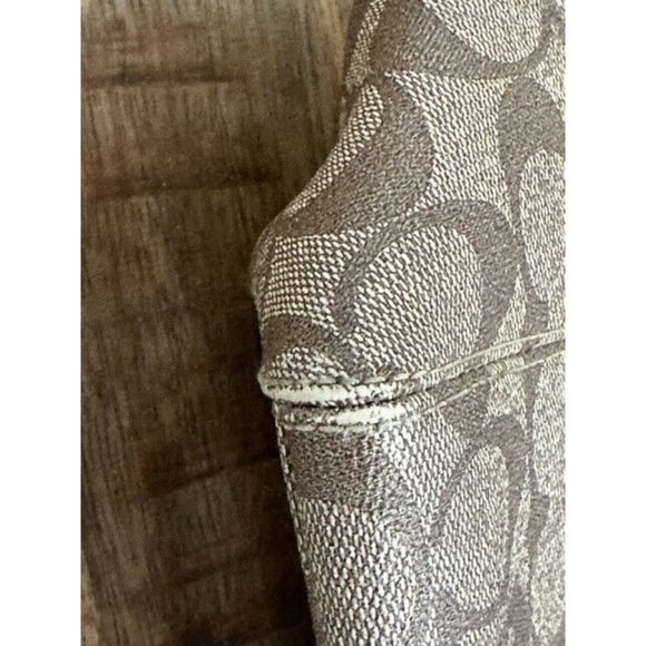 Coach Peyton Signature Zip Tote Coated Canvas Bag Beige Khaki Brown Adjust Spots - Picture 5 of 12